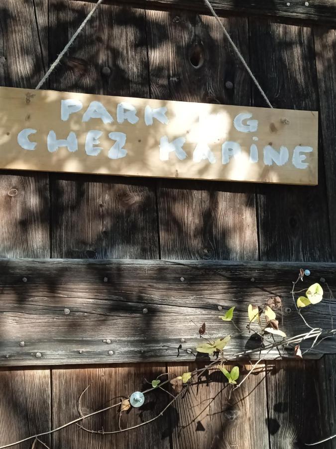 Chez Karine Ceyzerieu
